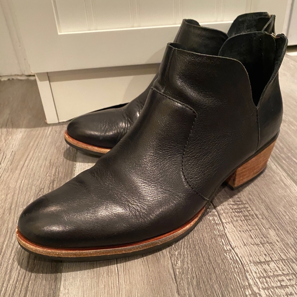 Kork-Ease Black Skye Boots Size 8.5 | Kork Ease Boots Skye Booties
